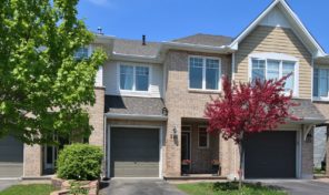 *SOLD* 322 Widgeon Way – Freehold Townhouse in Popular Neighbourhood!